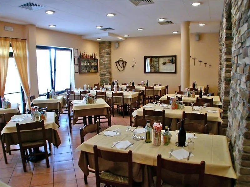 Albergo Da Danilo Mogliano Veneto 2*,  Italy